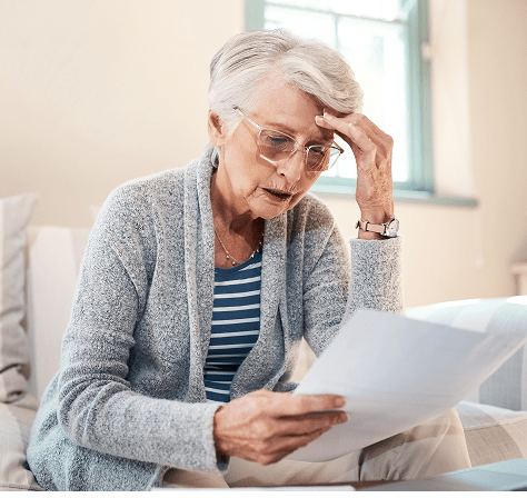 Online-Betrug im Pflegekontext erkennen – Tipps zur Prävention für Senioren und Angehörige